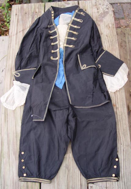 Victorian Era Centennial Rev War Uniform Drummer Boy