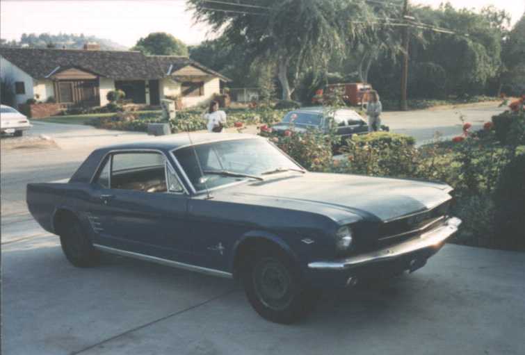 1966 Mustang Coupe (2)